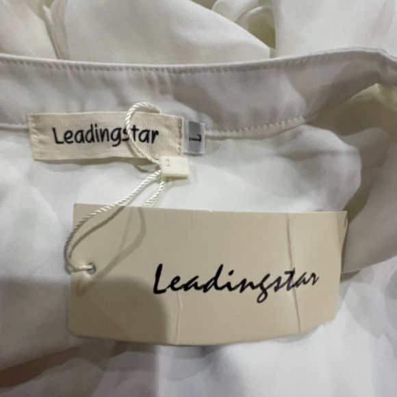 White button blouse - Picture 3 of 3